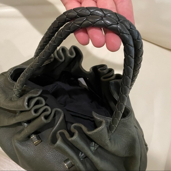 Bottega Veneta Handbag - Picture 7 of 10